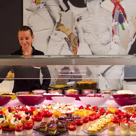 バリエール ホテル 5*